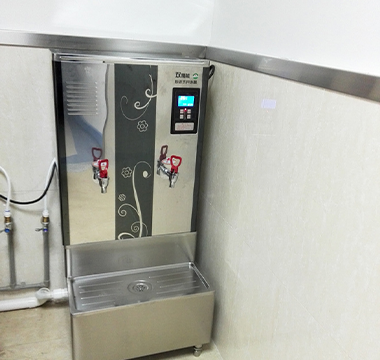 電熱開水器